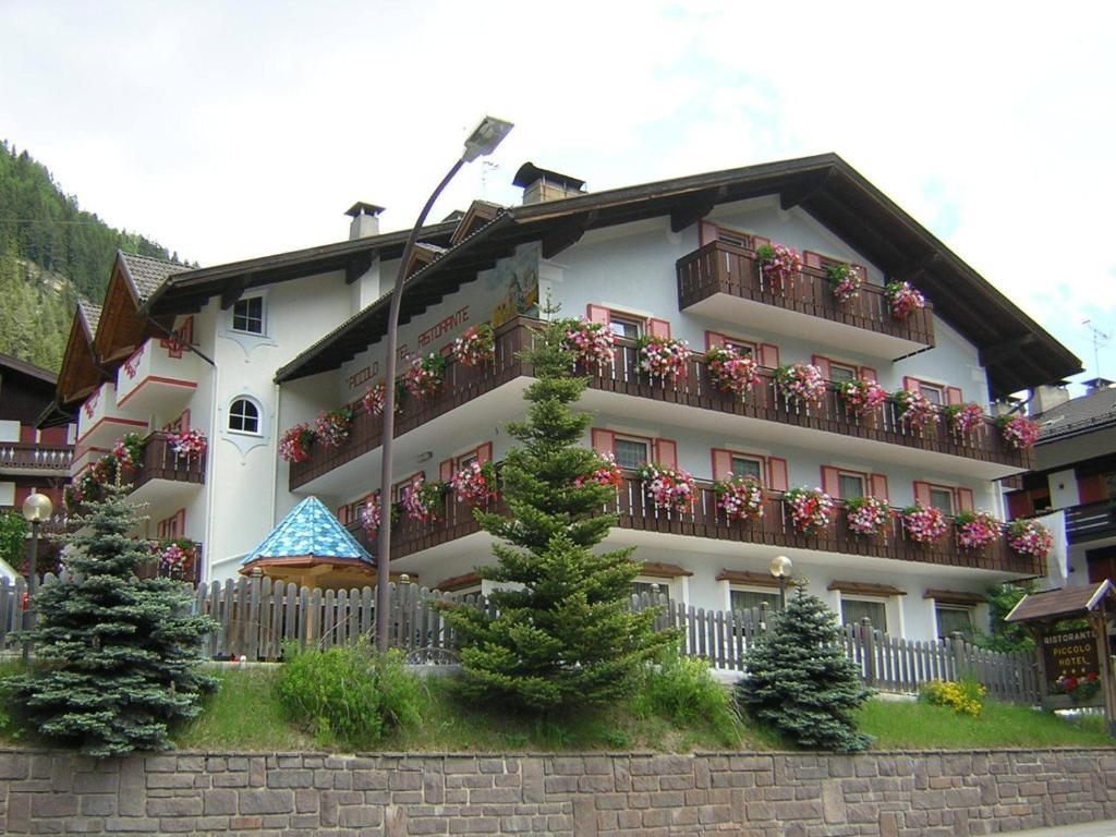 Piccolo Hotel Canazei Exterior foto